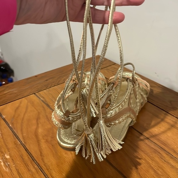 BCBGeneration Gold Gladiator Sandals size 8 1/2. - Picture 6 of 7